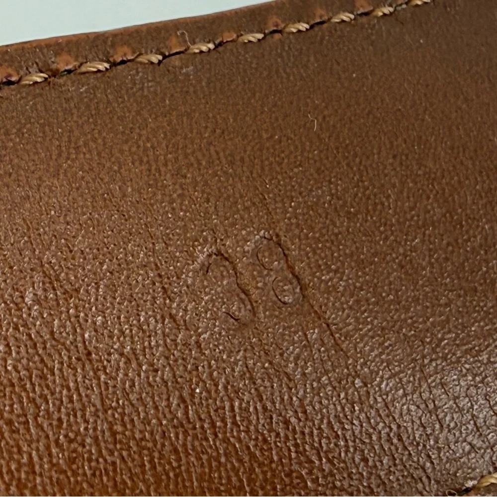 Brooks Brothers Vintage Worn‎ In Leather Belt 38